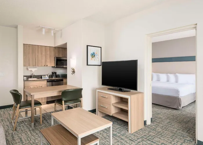 Homewood Suites Miami Airport/Blue Lagoon Miami Springs