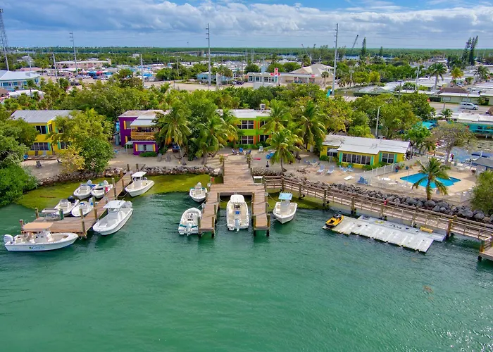 Captain Pip'S Marina & Hideaway
