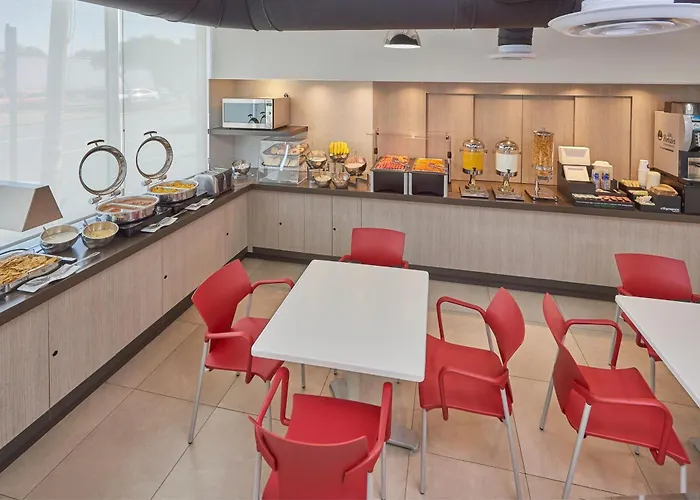 City Express Junior By Marriott Ciudad Del Carmen Aeropuerto