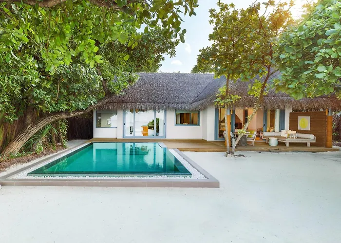 Vakkaru Maldives - Luxury Private Island Resort