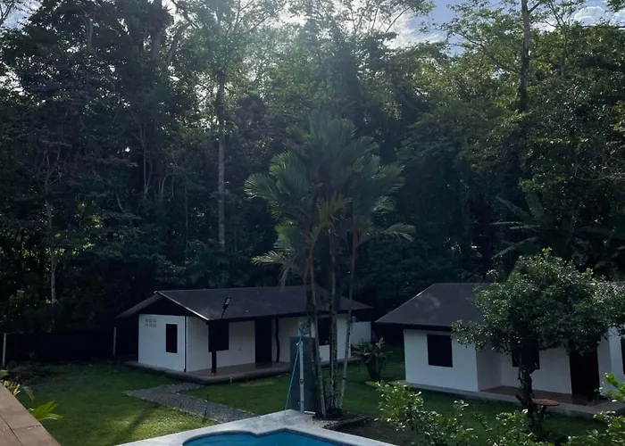 Bungalows Sloth Manzanillo 