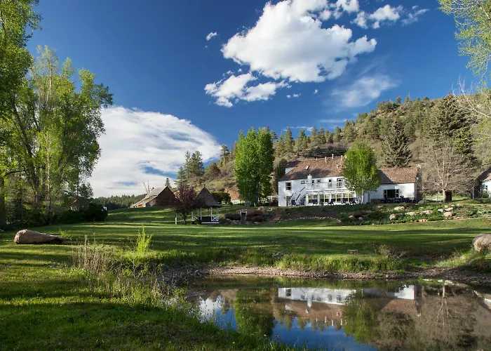 Antlers On The Creek Bed & Breakfast