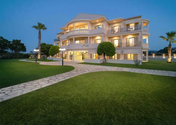 San Giovanni Beach Resort&Suites