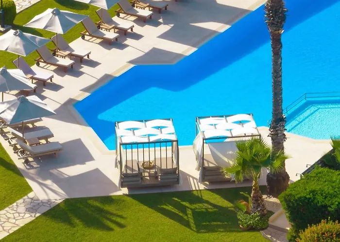 San Giovanni Beach Resort And Suites Agios Ioannis 