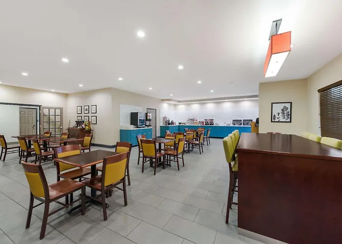 Country Inn & Suites By Radisson, Findlay, Oh