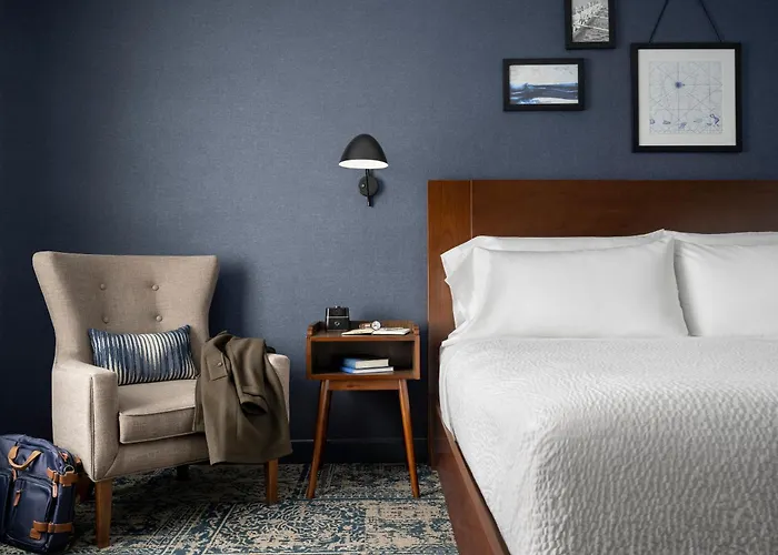 Four Points By Sheraton Downtown