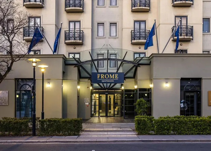 Frome Apartments