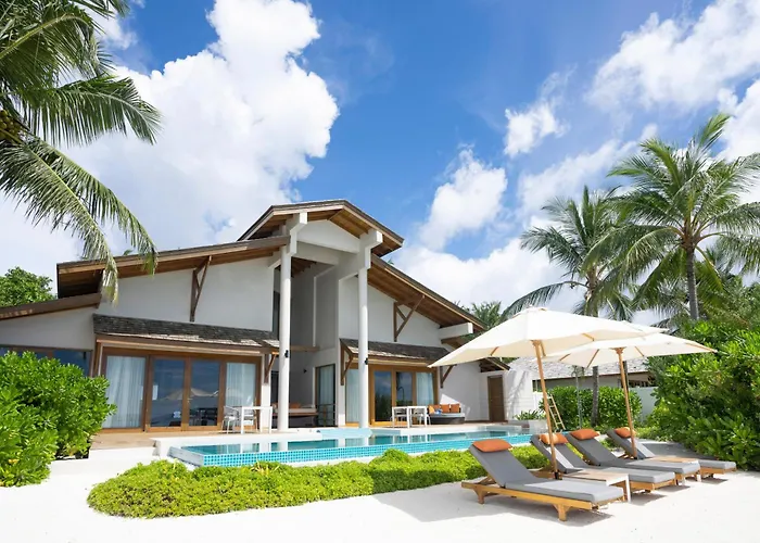 Emerald Faarufushi Resort & Spa Ugoofaaru