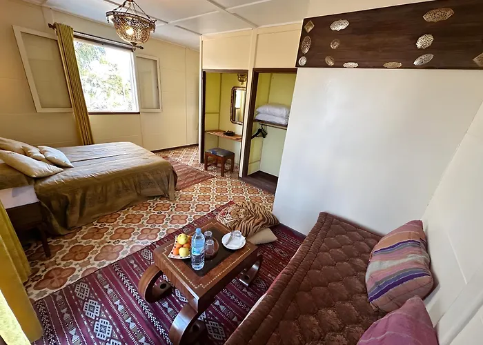 Hotel Les Iris Al Hoceïma