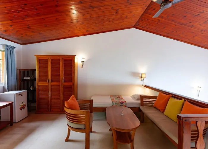 Colibri Hotel Baie Sainte Anne