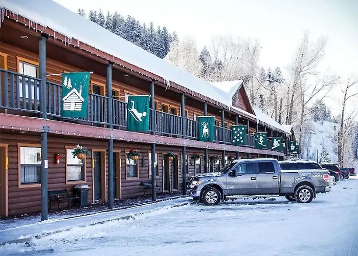 High Creek Lodge And Cabins