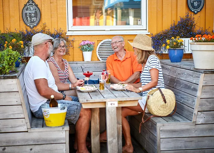 Lagunen Cottages And Hostel Strömstad