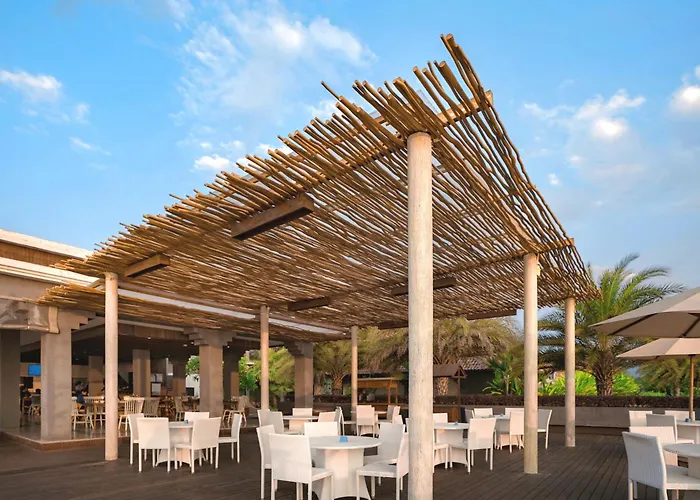 Lovina Beach Club & Resort