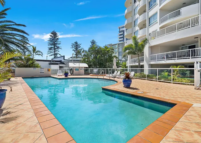 Kirra Beach Apartments