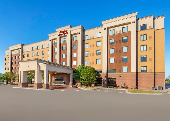 Hampton Inn & Suites Minneapolis St. Paul Airport - Mall Of America