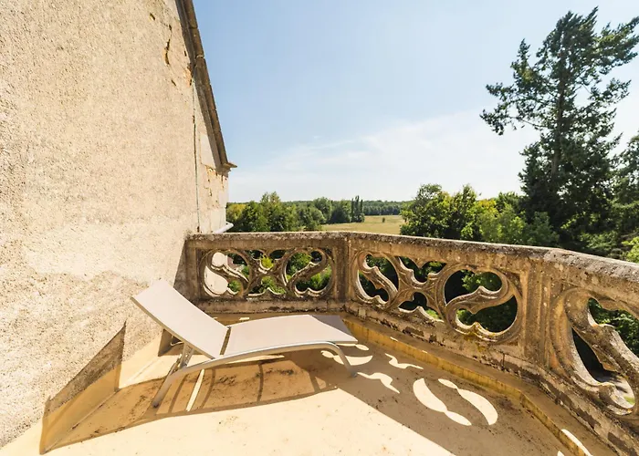 Hotel The Originals Château de Perigny Vouillé