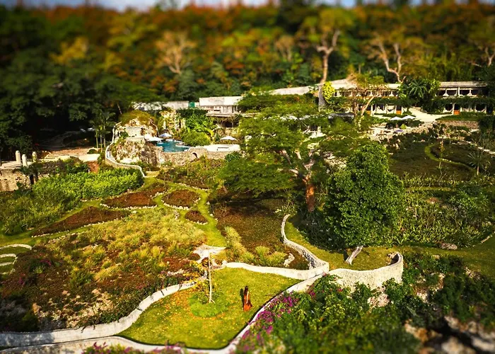 Rockwater Resort