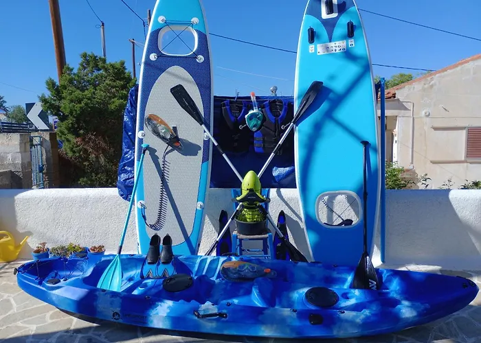 Blue Dolphin Aegina Aparthotel Vagia 