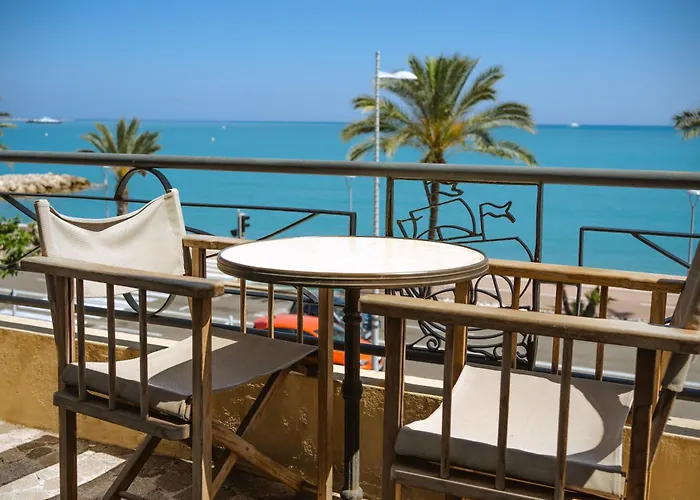 Hotel Du Bord De Mer "Le Vanille"