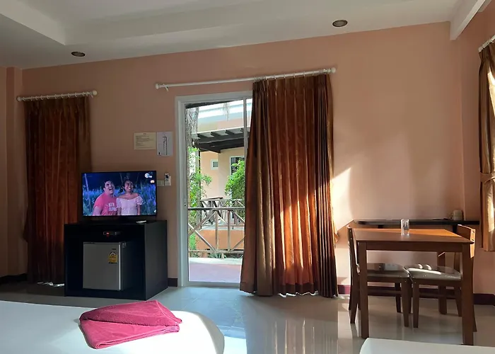 Ao Thong beach Resort Bang Sak