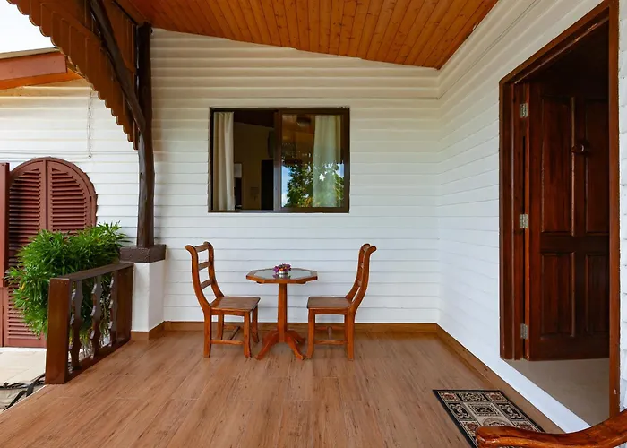Chalets Cote Mer Baie Sainte Anne