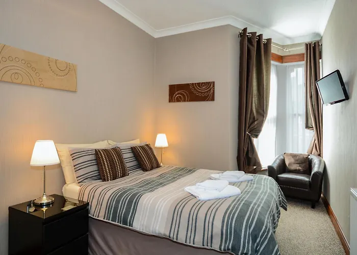 Tanes Hotel