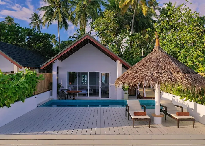 Malahini Kuda Bandos Special Offer Begin Your Island Escape With Ease Airport Pick Up And Return By Shared Speedboat At Just Usd 50 Per Person Stays Stay Untill End June Hulhumale
