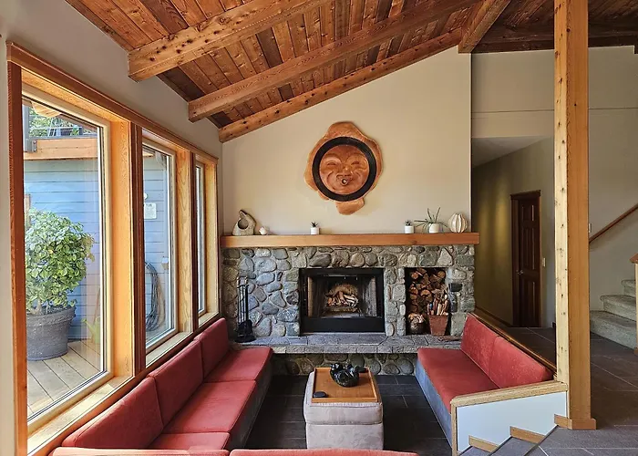 Snug Harbour Inn Ucluelet