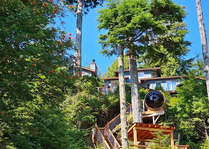 Snug Harbour Inn