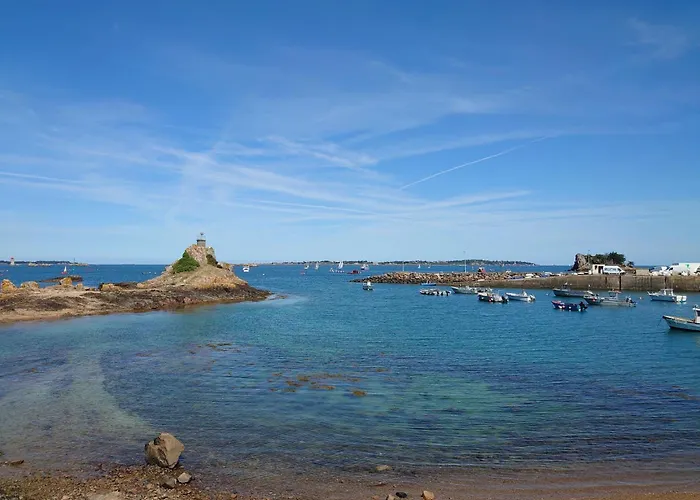 Les Chambres Du Roc'H Hir A Loguivy De La Mer