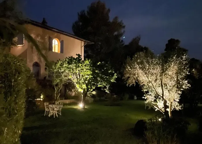 Le Mazet Des Mures Grimaud