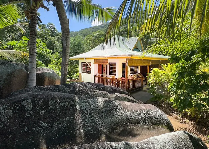 Cocotier du Rocher Insel Insel La Digue