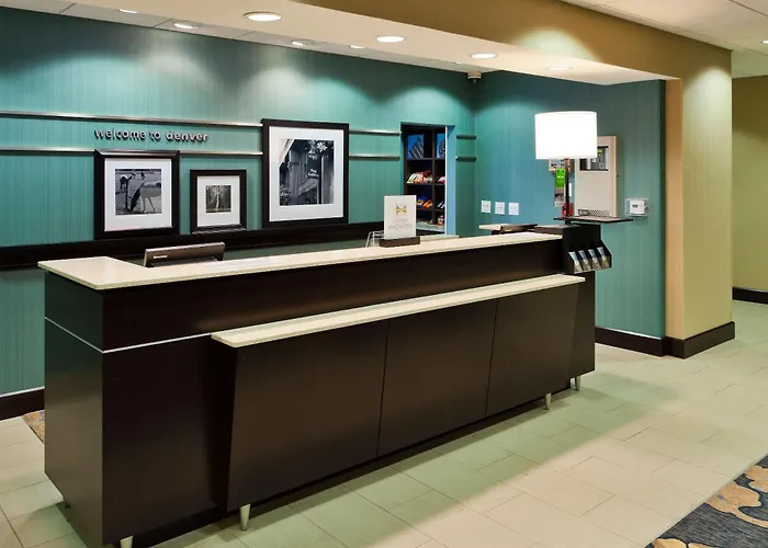 Hampton Inn & Suites Denver Airport / Gateway Park