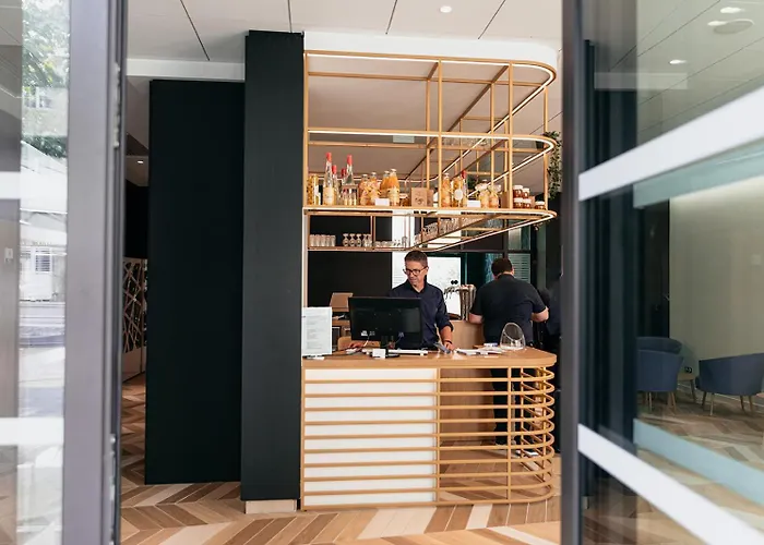 Kyriad Metz Centre - Restaurant Moze