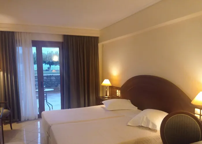 Europa Beach Hotel Galaxídhion