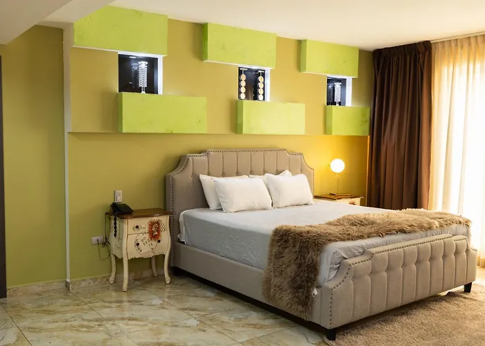 Basha Hotel & Restaurant