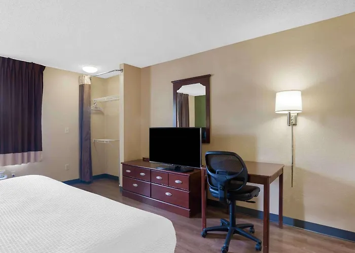 Extended Stay America Suites - Los Angeles - Valencia