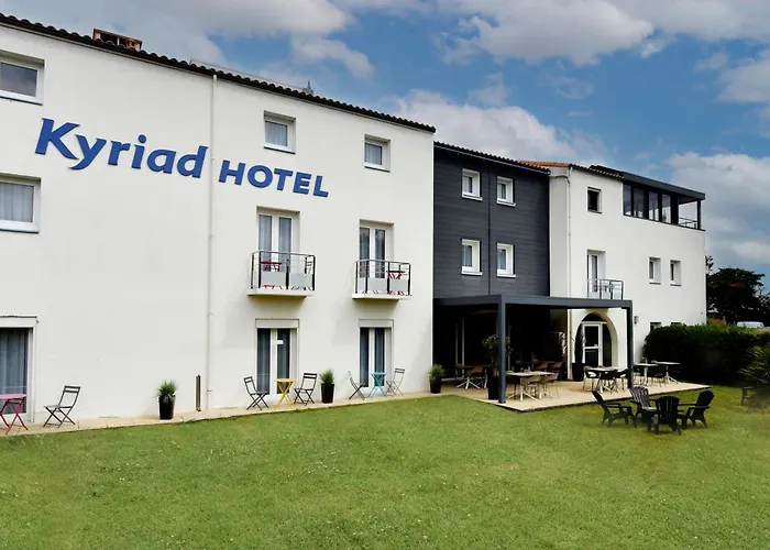Kyriad La Rochelle Centre