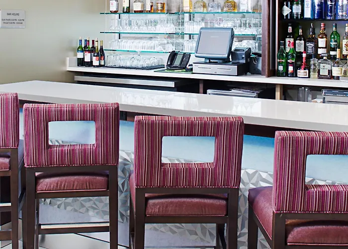 Springhill Suites By Marriott Garden City