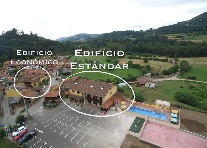Hotel Intriago I & II