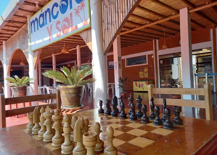 Hotel Mancora y Sol