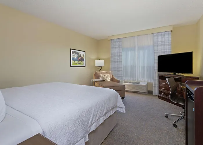 Hampton Inn & Suites Wellington