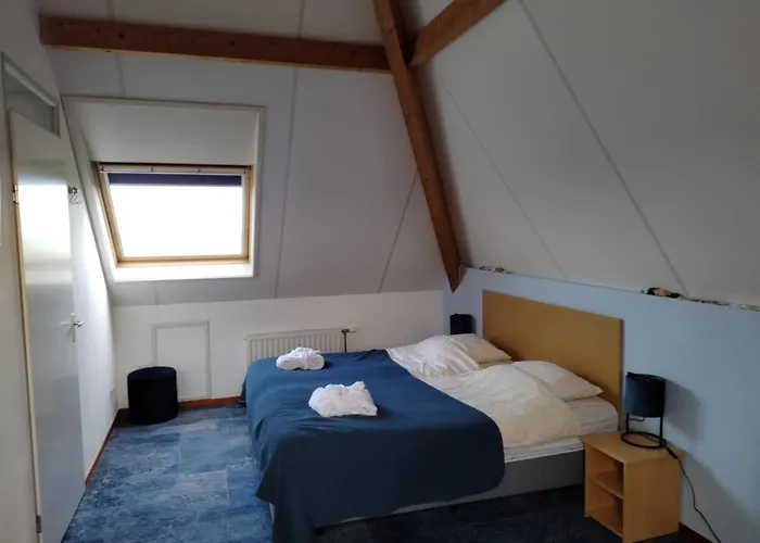 Bed and Breakfast De Stormvogel Baaiduinen