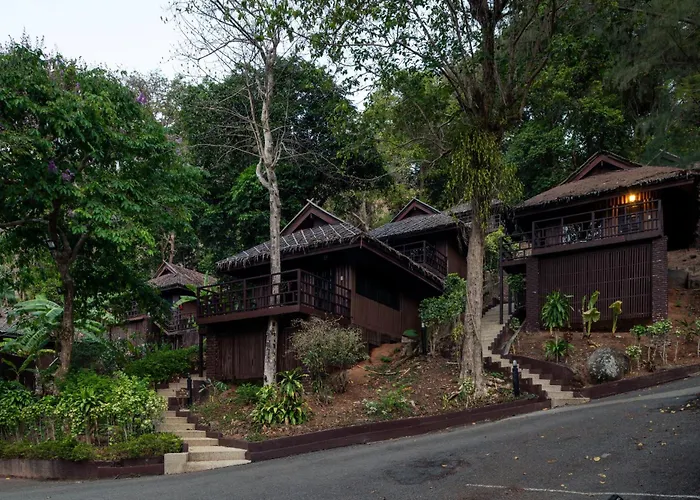 Baan Krating Phuket Resort Naiharn-Sha Plus Nai Harn