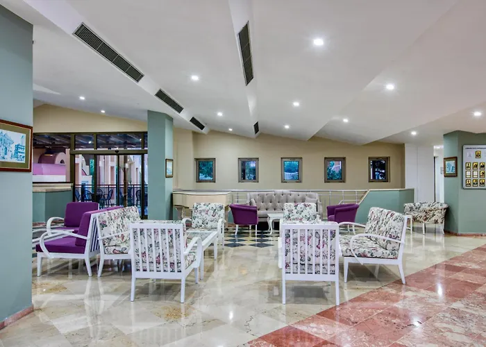 Hotel Asteria Collection Side