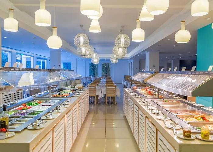 Vrissaki Beach Hotel Protaras