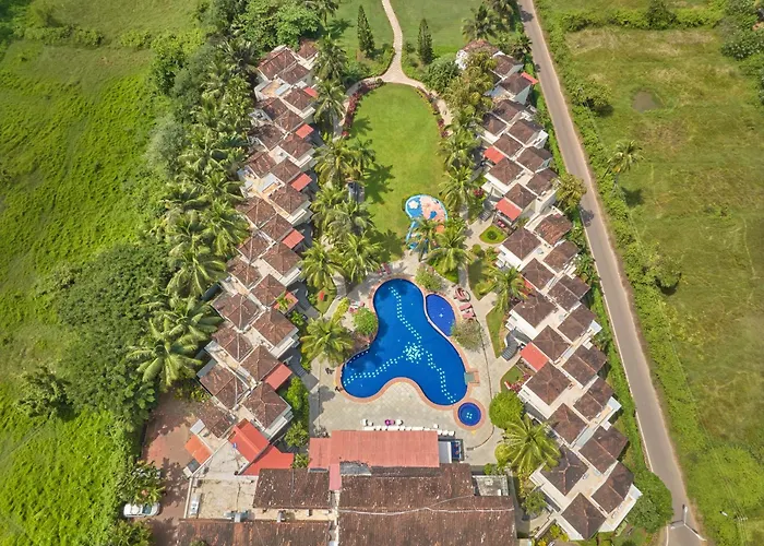 Royal Orchid Beach & Spa, Beach Goa