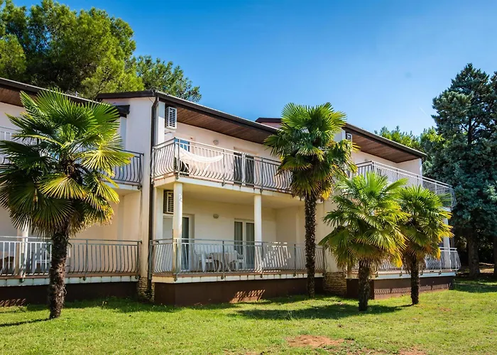 Ai Pini Medulin Resort