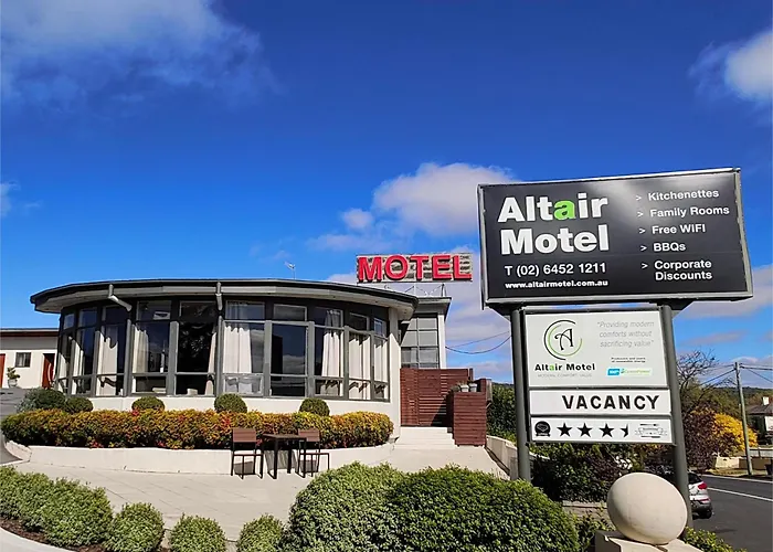 Altair Motel