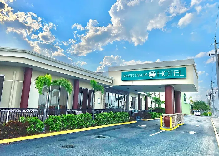 River Palm Hotel